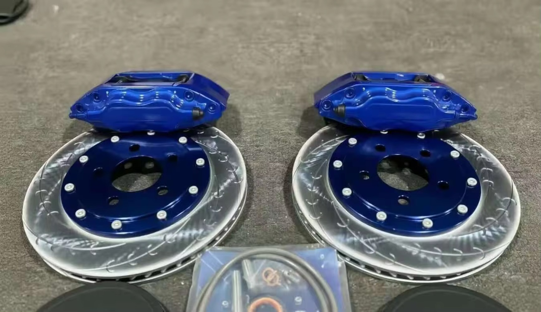 Kit Kaliper Rem Balap Aluminiu - Forged Front Brake Caliper 4 Piston ulasan dan harga